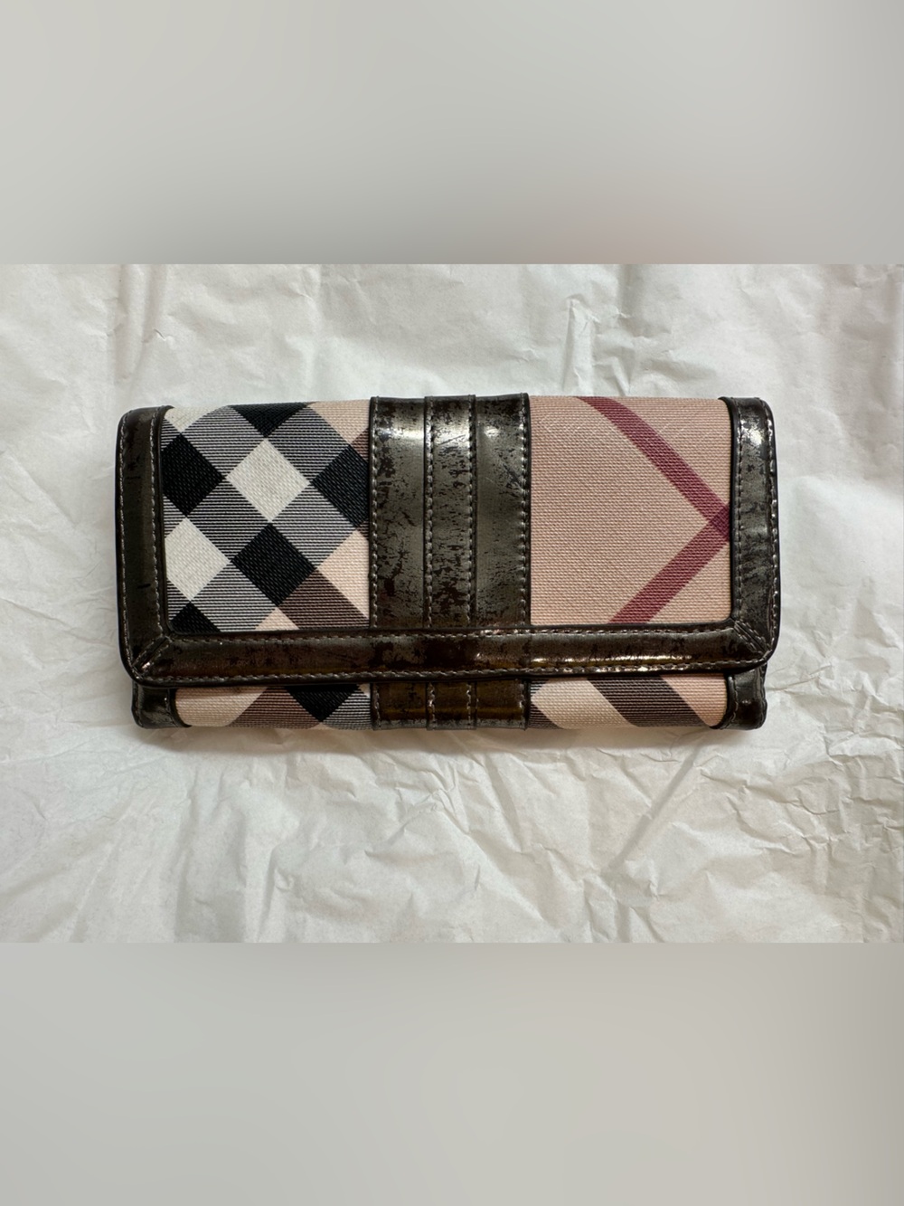 Plaid Pattern Women's Clutch in Beige and Black